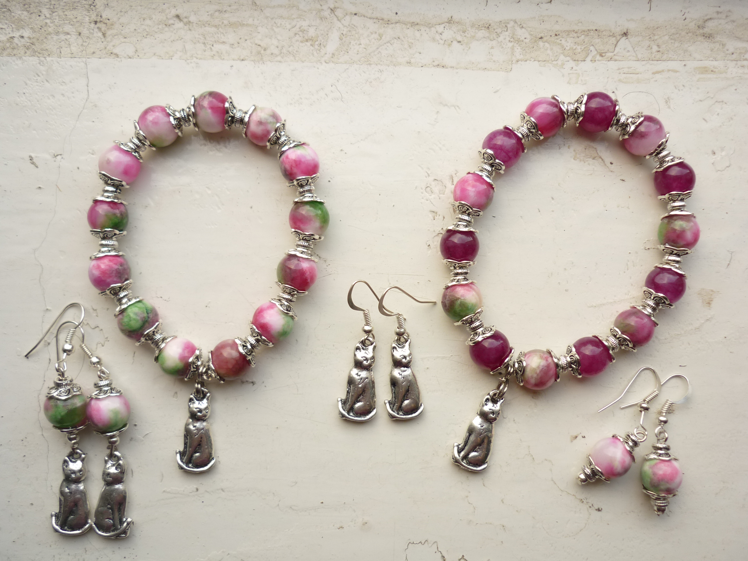 Браслет с киской